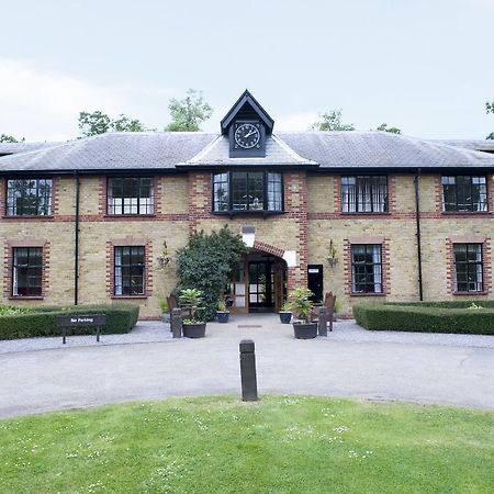 Gilwell Park Hotel Chingford Bagian luar foto