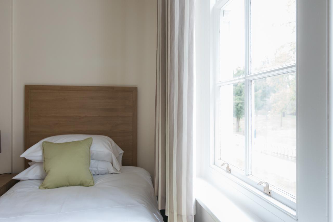 Gilwell Park Hotel Chingford Bagian luar foto