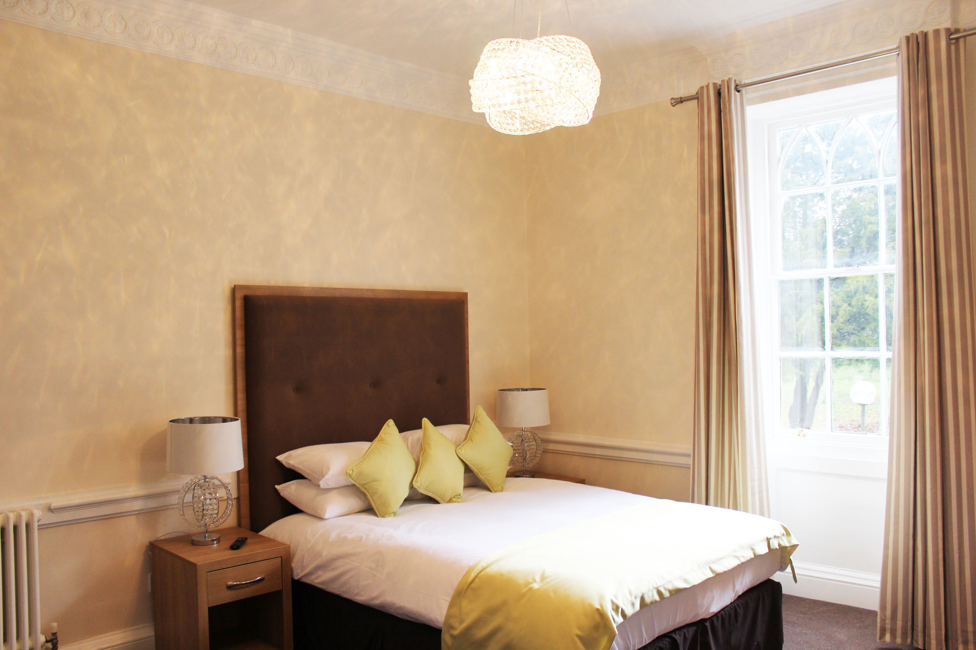 Gilwell Park Hotel Chingford Bagian luar foto