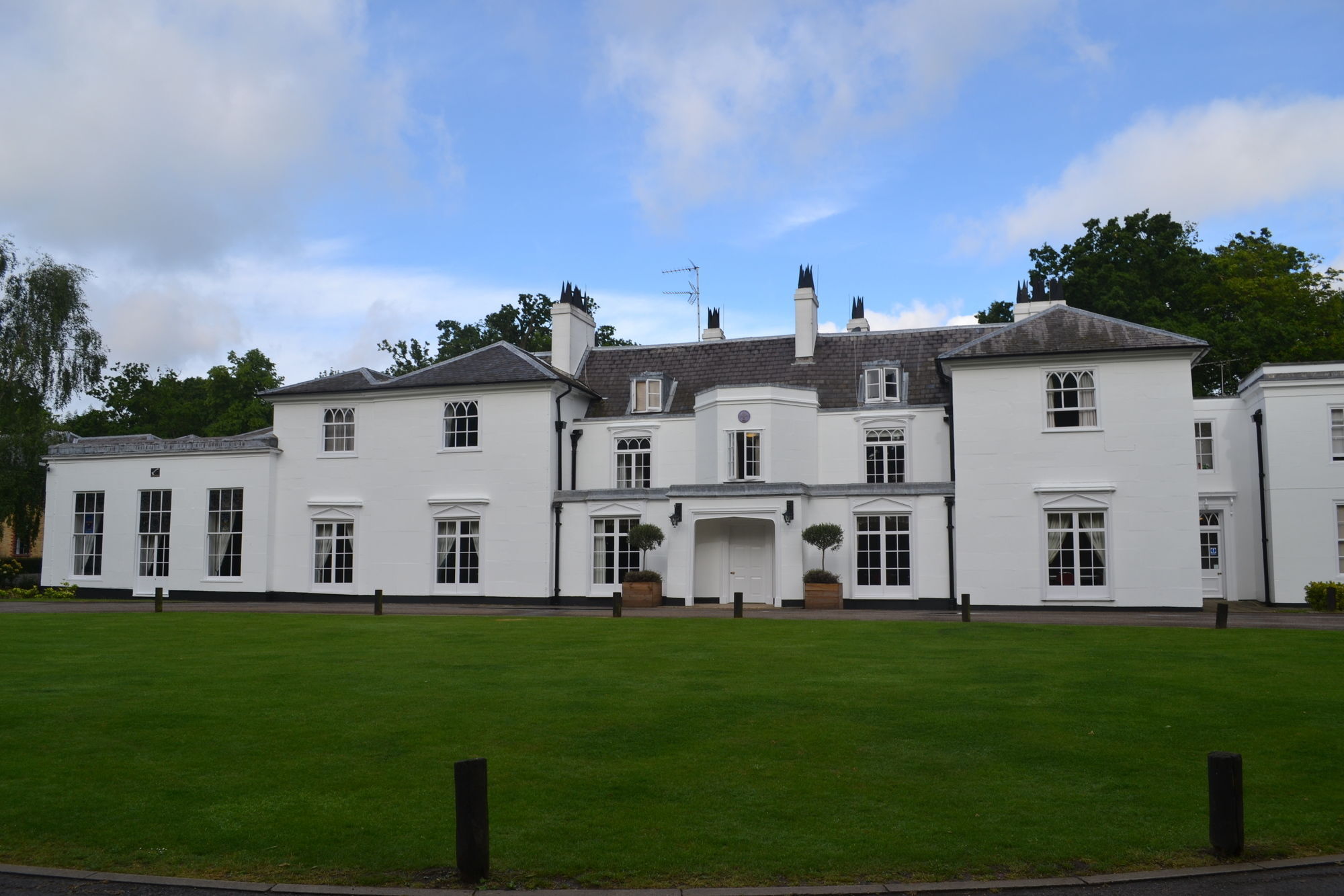 Gilwell Park Hotel Chingford Bagian luar foto